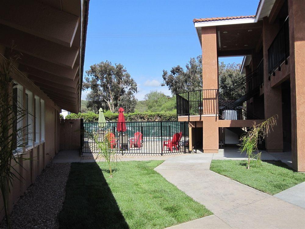 Rancho California Inn Temecula Extérieur photo
